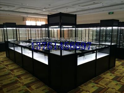 服裝鞋子包包展架展示柜特賣會柜臺貨架學(xué)校活動展板展位展架展墻出租銷售